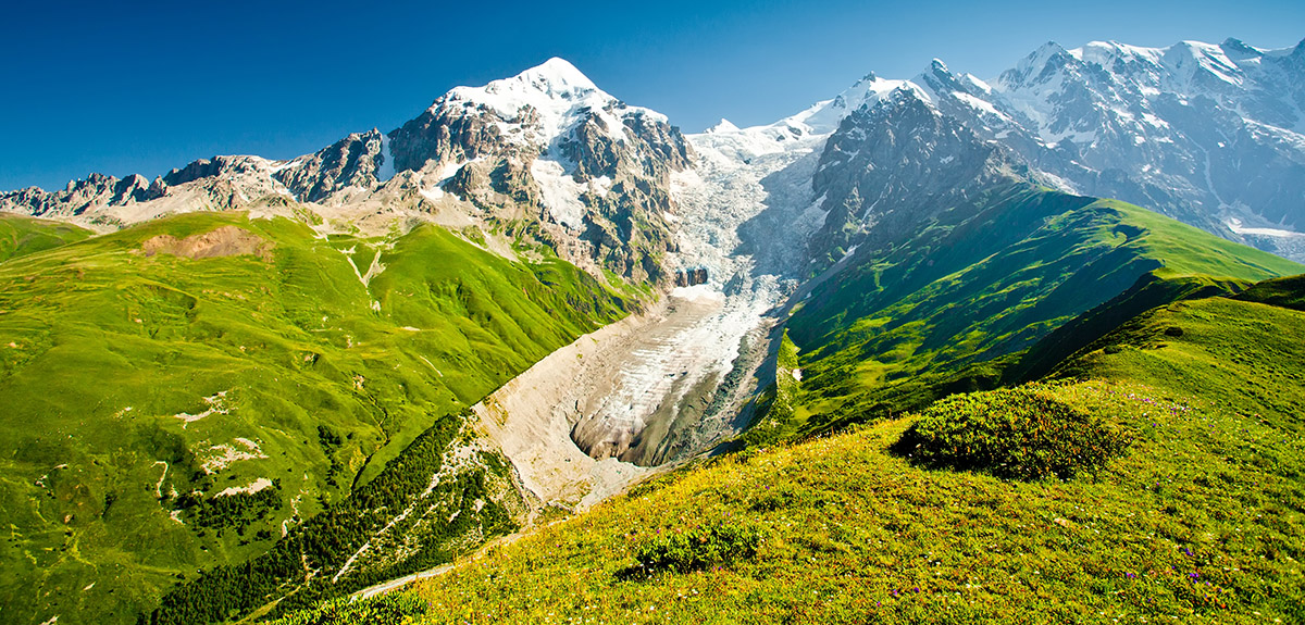 Mountains in Georgia for ESL teachers to enjoy while teaching English in Georgia